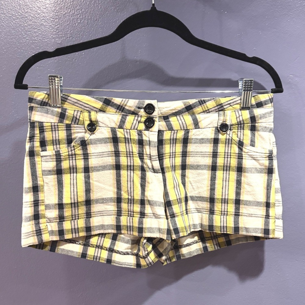 Ultra low rise Y2K short shorts plaid yellow black white preppy grunge vintage
